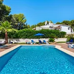 Villa La Tranquilidad - *